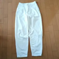 GAPホワイト カジュアルパンツ