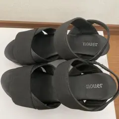 nouer 黒 ウェッジサンダル　厚底のサムネイル