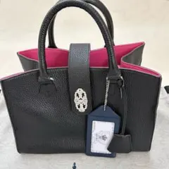 Item thumbnail for item 6bbcc3d4-84e2-47d0-bf38-651d9d9263ef