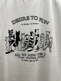 DESIRE TO FLY 猫イラスト Tシャツ