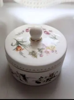 黒壺 希少 ウェッジウッド ミラベル シュガーポット 小物入れ
