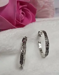 TOMORROWLAND ヴィンテージ北欧風ピアス