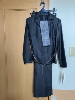 【未使用】レディース フォーマルスーツ セットアップ スカーフベルト付き　９号