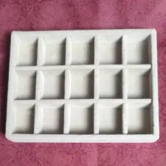 アクセサリーケース 小物入れ 仕切り付き ホワイト