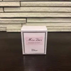 Miss Dior Blooming Bouquet ミニチュア　サンプル