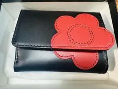 【新品・未使用】MARY QUANT 三つ折り財布　マリクワのサムネイル