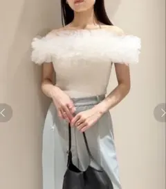 SNIDEL ボリュームチュールドッキングニットプルオーバー