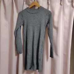 ニットワンピース　グレー リブ編み 長袖ニット