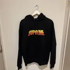 Supreme フーディー ブラックのサムネイル