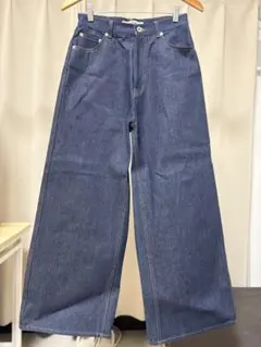 FURFUR ダークブルー ワイドデニムパンツ　Mサイズのサムネイル