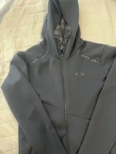 OAKLEY パフォーマンスフィット ブラックパーカー US XS / JP S