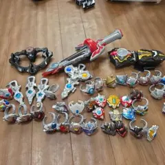 ウルトラセブン折り畳み傘、ウルトラアイ定規、ミラー、ヘルメット