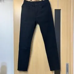 UNIQLO　EZYジーンズ　黒 XS