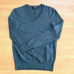 ユニクロ Vネックセーター Sサイズ レディース　ウール