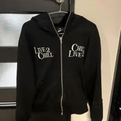 CHILLIN ジップパーカー eyden着用