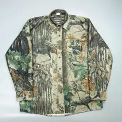 リアルツリー シャツ