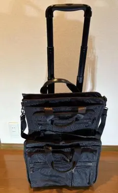 TUMI　トゥミ　キャリーバッグ　キャリーケース　26104D4　廃盤　機内持込 TUMI トゥミ キャリーバッグ キャリーケース 26104D4 廃盤 機内持込