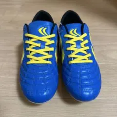 YASUDA サッカーシューズ 青/黄色 新品のサムネイル
