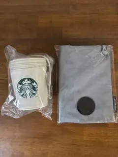 スターバックス 福袋2026 ボトルサコッシュ&カップポーチ