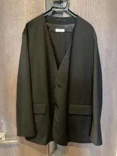 Item thumbnail for item c4a2168f-7b5a-4c70-b8b1-3c507cbffe7b