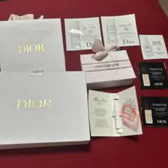 Dior紙袋と試供品