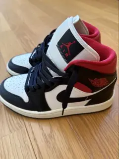 Air Jordan ハイカットスニーカー ホワイト/ブラック/レッド
