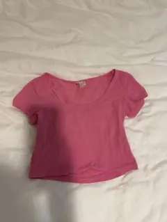 Forever 21 ピンク クロップド丈 半袖Tシャツのサムネイル