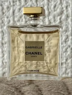 シャネル ガブリエル エッセンス オードゥパルファム ミニサイズ　　5ml