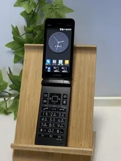 au GRATINA KYF42 ブラック SIMロック解除済み ナノシム