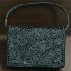 Item thumbnail for item 49cecd51-5f84-4a97-bfe9-3a21a5c42617