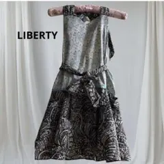 LIBERTY エプロン ペイズリー柄
