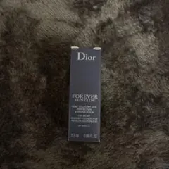【新品未使用】ディオールスキン フォーエヴァーフルイドグロウ