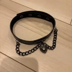 ブラックレザー チョーカー ハートチャーム