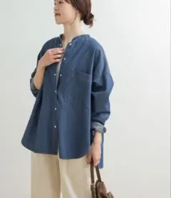 新品未使用　アーバンリサーチドアーズ　バンドカラーデニムシャツ