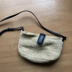 ZARA ベージュ ストロー ショルダーバッグ