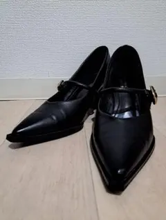 レディースストラップ付きパンプス