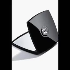 CHANEL ブラック 四角形ミラー