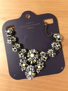 ザラ ビジューネックレス 