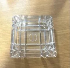 ダンヒル 置き型 ガラス灰皿 4つセット＊バラ売り可 2025年最新】灰皿 ダンヒルの人気アイテム - メルカリ