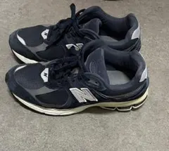 New Balance スニーカー　M2002R
