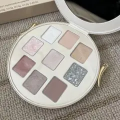 SHU UEMURA × TASAKI パールクラッチ アイシャドウ パレット