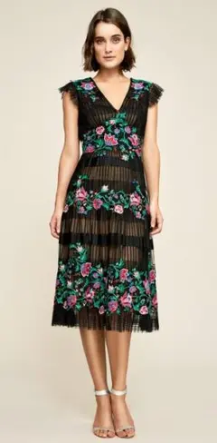 2026年最新】Tadashi Shoji ノースリーブの人気アイテム - メルカリ