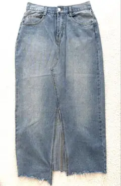 Item thumbnail for item bada0d05-14d2-4c75-bb4c-980e94c549b9