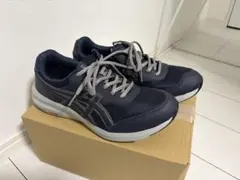 ASICS ネイビー ランニングシューズ