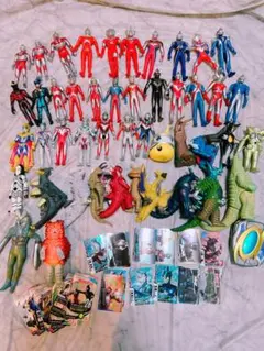 ウルトラマンシリーズ ソフビ　まとめ売り　46体 【カードケースおまけつき】
