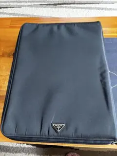 2026年最新】プラダ PRADA iPadケースの人気アイテム - メルカリ