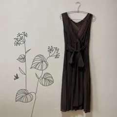 【リボン前後で結べる】ブラウンのパーティードレス