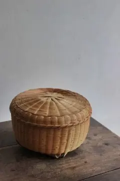 【希少】古民具 古農具 カゴ 籠 レトロ ヴィンテージ 古道具 アンティーク 楽天市場】0236 手提げ 竹籠古民具 かご 昭和 収納 入れ物古民家