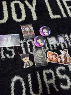 鬼滅の刃 アクリルキーホルダー バッジ ステッカーセット