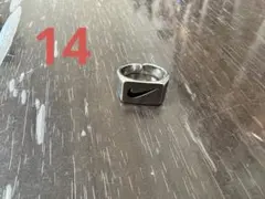 Nike ロゴ入りリング